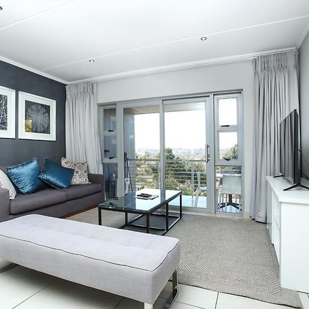 Epic Lifestyle Apartment Sandton Johannesburg Esterno foto